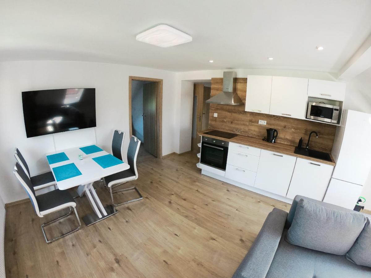 Апартаменты Apartman Дольный Смоковец Экстерьер фото